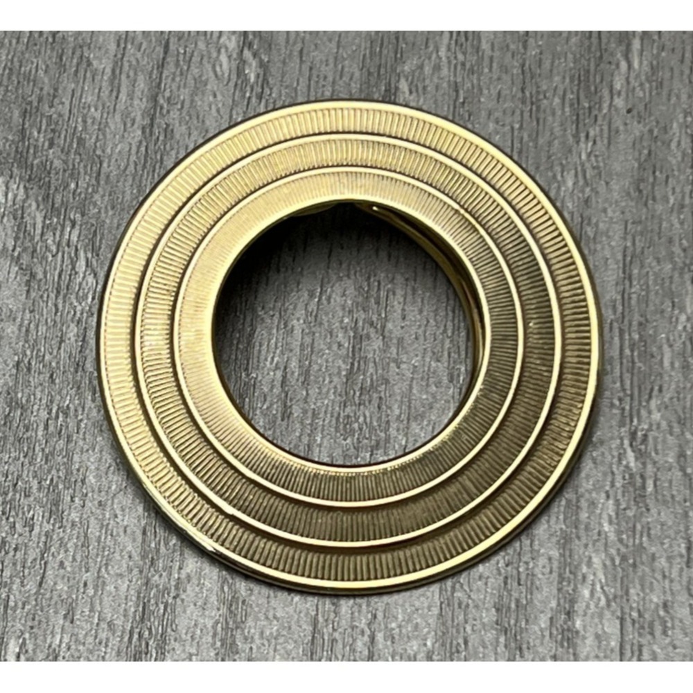 Vintage Gold Tone Concentric Ridged Circle Scarf Clip Modernist Style